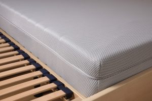 close-up-bed-bedroom-frame-detail-object-mattress-slatted-cold-foam_t20_eVkY9b